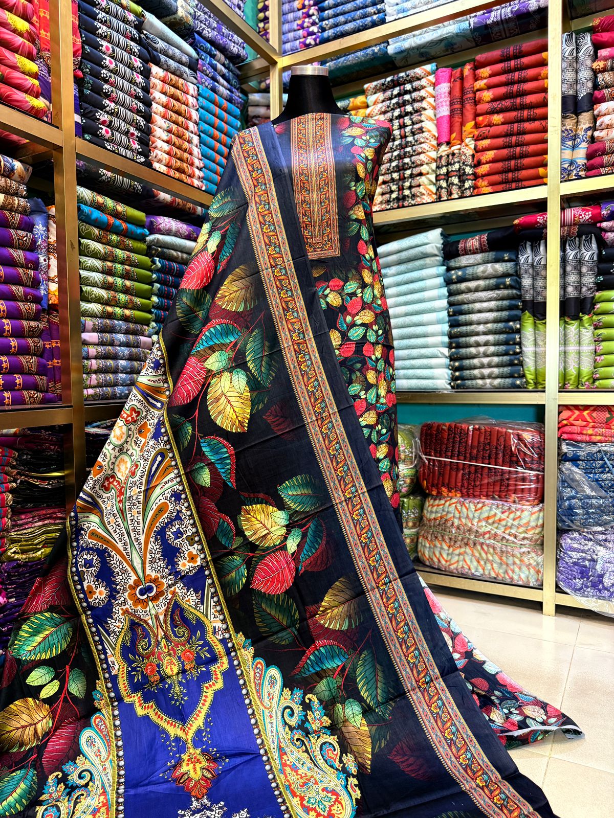 WhatsApp Image 2025-11-29 at 11.11.59 AM (2) PAKISTHANI HUR - Image 1